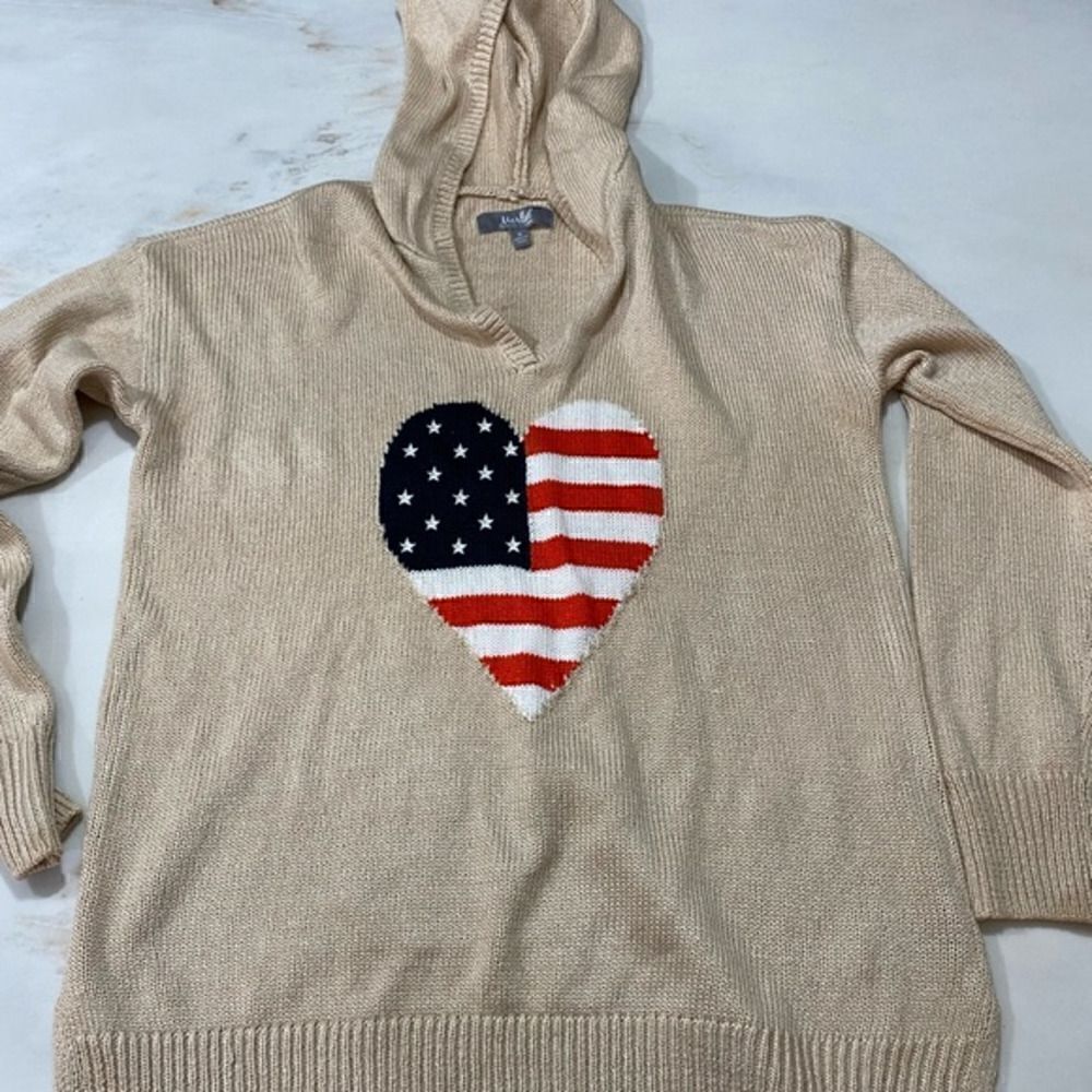 Marled  knit pullover flag knitted heart sweater with attached hood